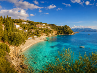 Beste Reisezeit für Korfu: Monat-für-Monat-Guide für Baden, Wandern und Sightseeing